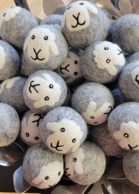 Smiling Sheep Dryer Balls