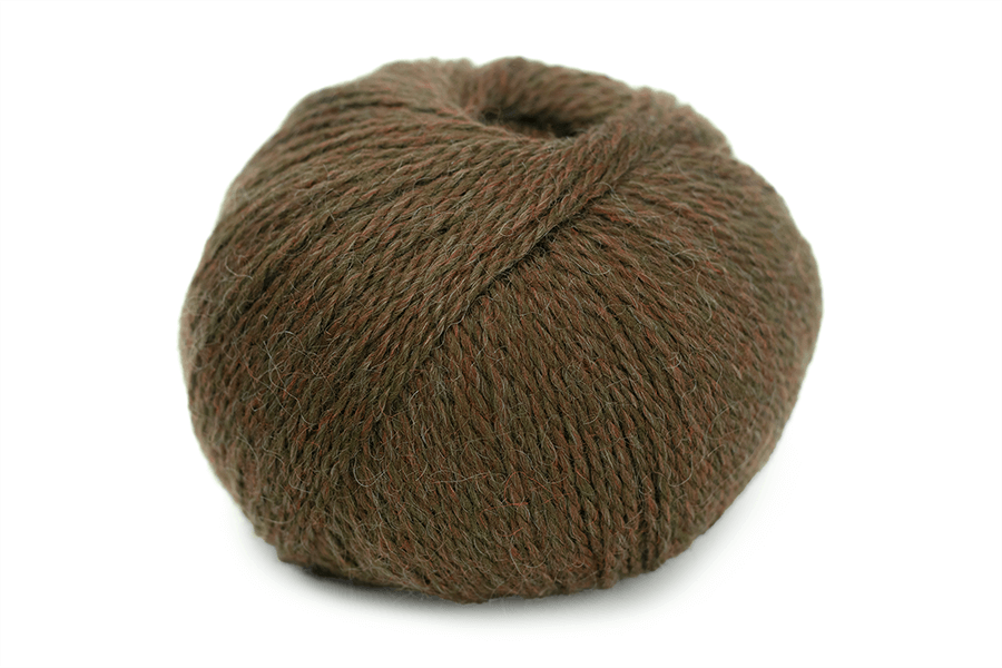 Highland Lux Worsted yarn